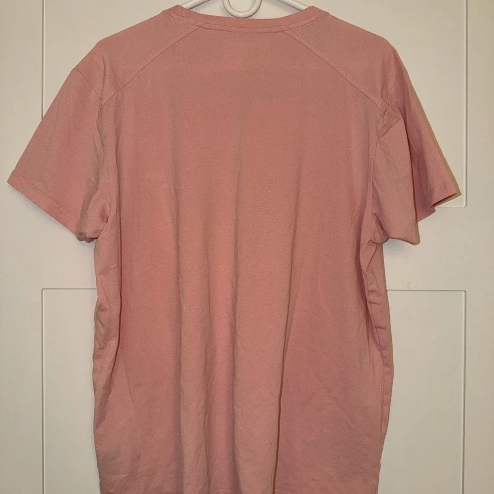 Kenneth Cole Soft Pink Short Sleeve Tee Minimalist Clean Guy Casual Basic
